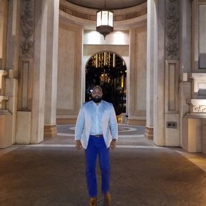 Meet your Posher, Thomas